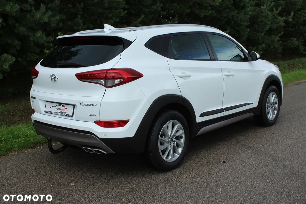 Hyundai Tucson 2.0 CRDi 4WD Passion Plus - 4