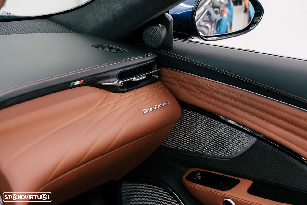 Maserati Grancabrio 3.0 V6 Trofeo - 10