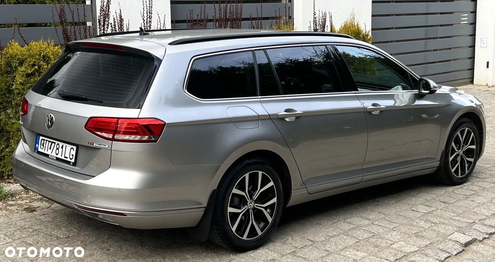 Volkswagen Passat 1.8 TSI BMT Comfortline - 36
