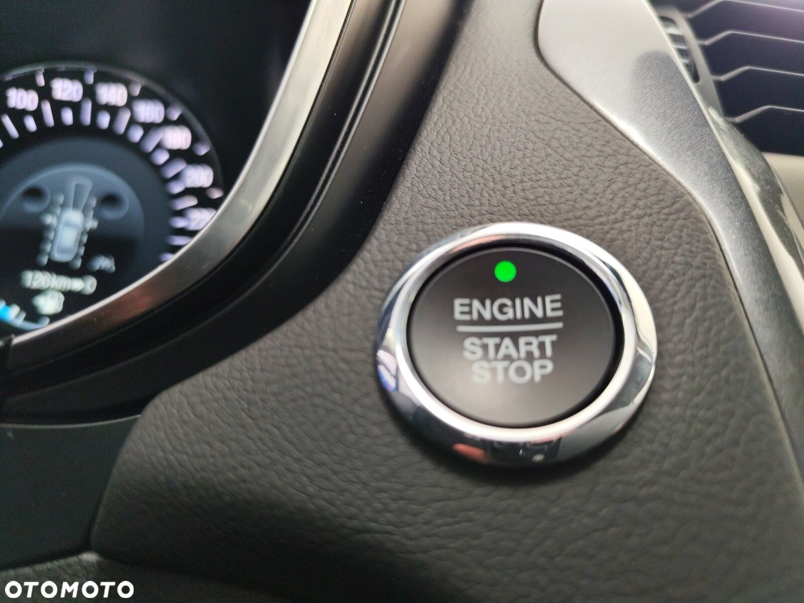 Ford Mondeo - 28