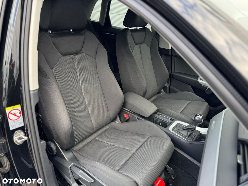 Audi Q3 35 TFSI Advanced S tronic - 25