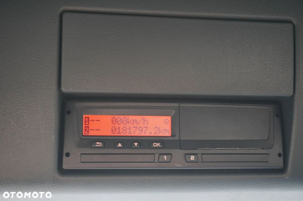 MAN TGS 26.360 E6 / Zabudowa WUKO Rivard 18 m3 / 180 tys. km / oś skrętna - 25