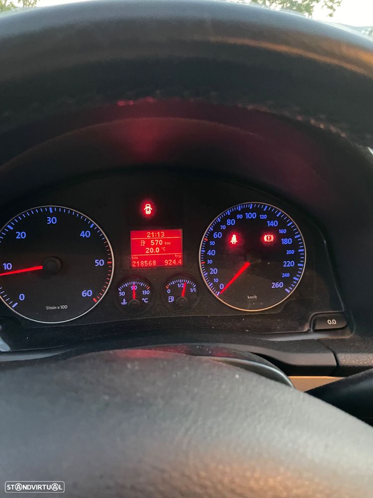 VW Golf 1.9 TDi 6V Confortline - 6