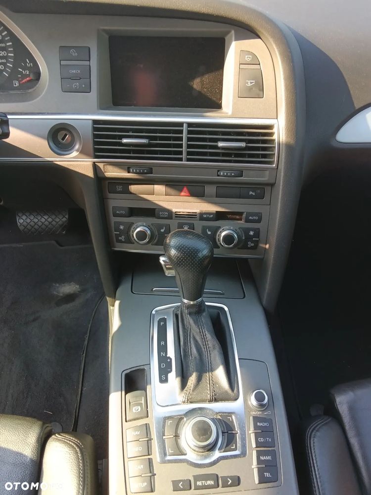 Audi A6 Avant 2.4 multitronic - 11