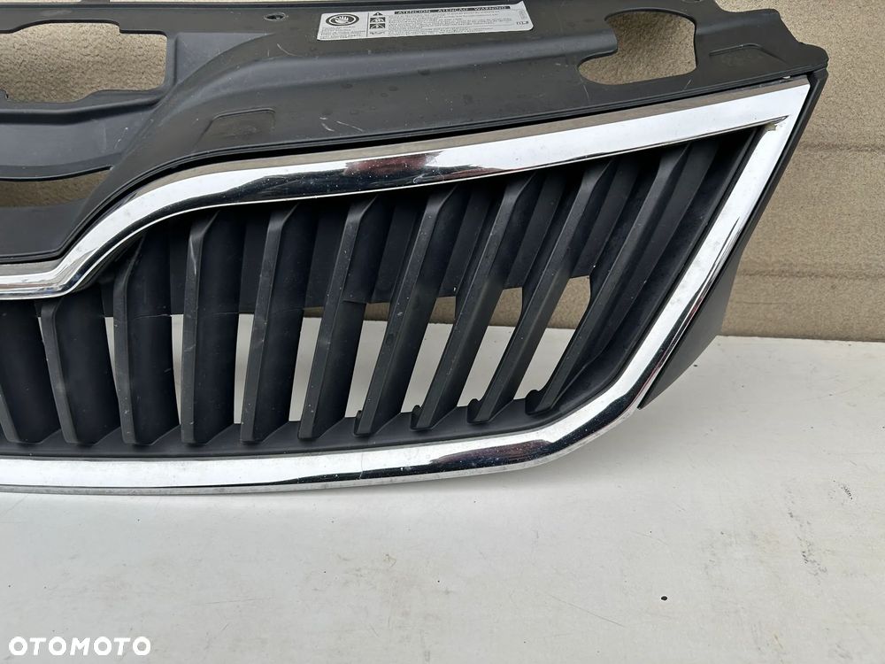 SKODA RAPID 5JA GRILL ATRAPA CHROM 5JA853668 - 3