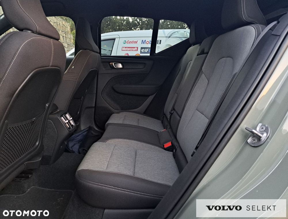 Volvo XC 40 - 11