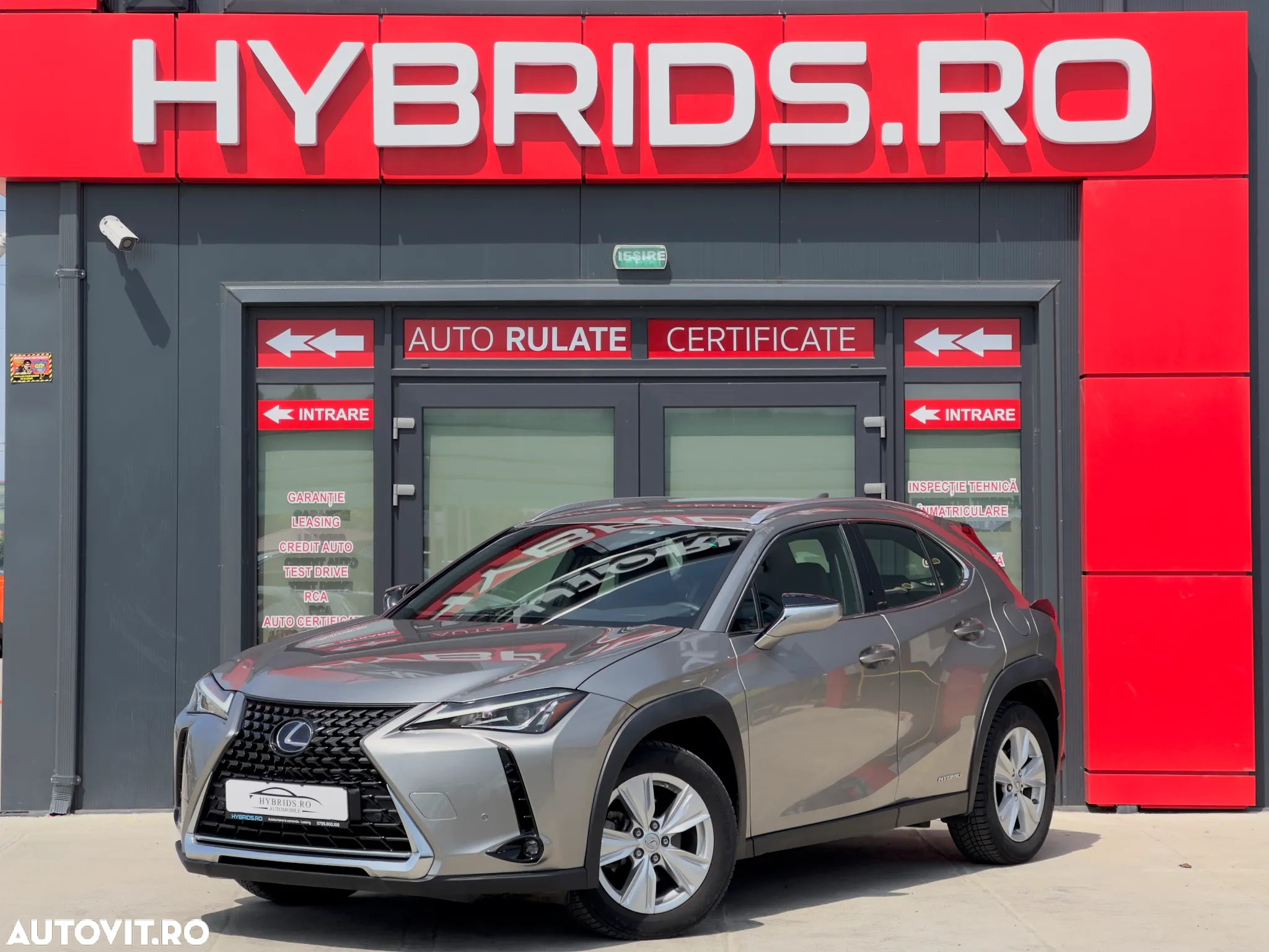 Lexus UX 250h FWD Business - 4