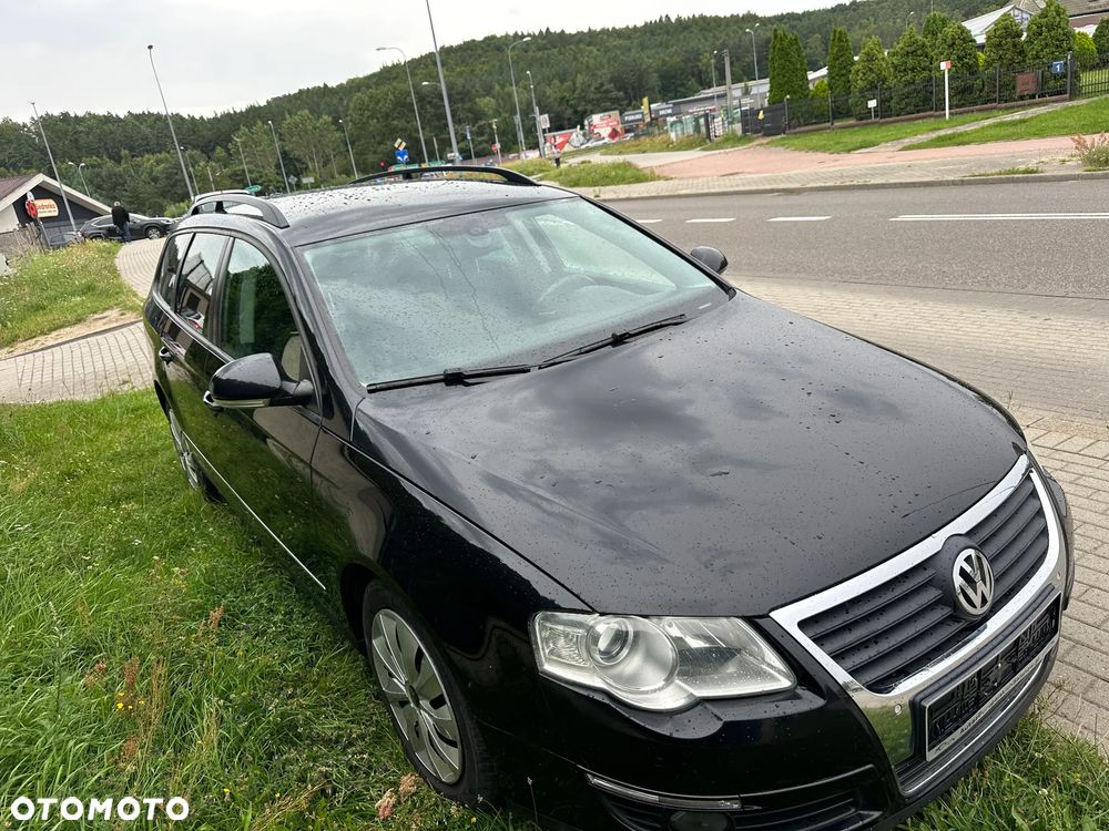 Volkswagen Passat - 11