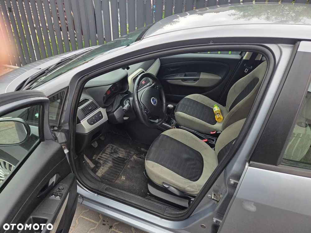 Fiat Punto - 11