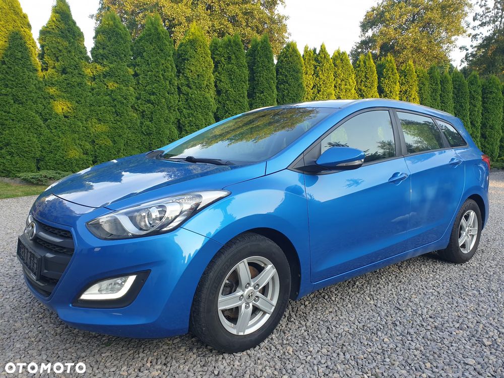 Hyundai i30 blue Kombi 1.4 Classic Navigation - 3