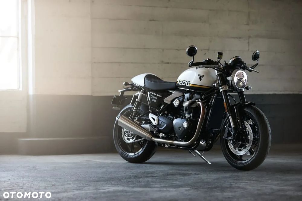 Triumph Speed Twin - 2