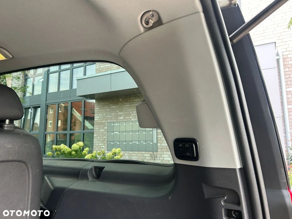 Mercedes-Benz Viano 3.0 CDI Ambiente (d³ugi) - 21