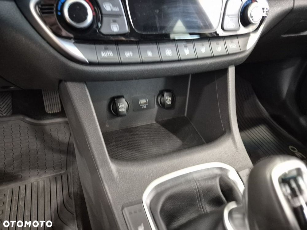 Hyundai i30 1.0 T-GDI Smart - 22