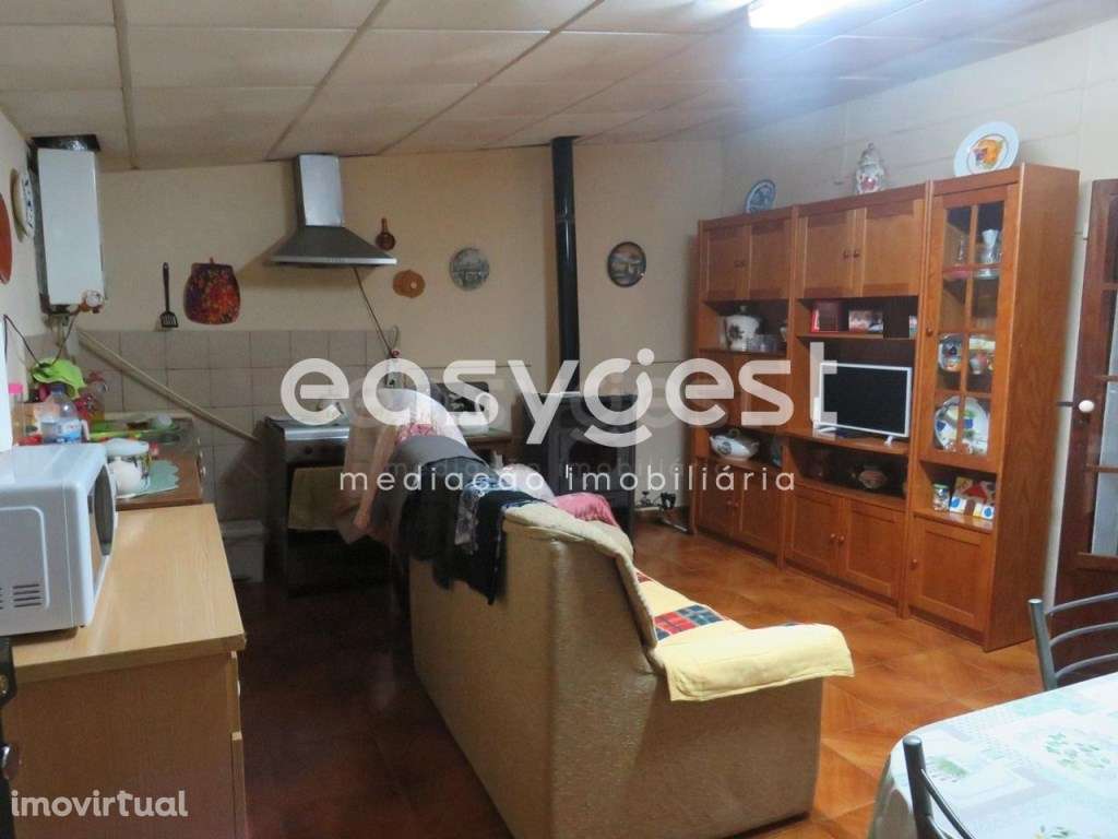 Moradia T4 em aldeia no concelho de Aljustrel com saída para 2 ruas - Grande imagem: 4/26