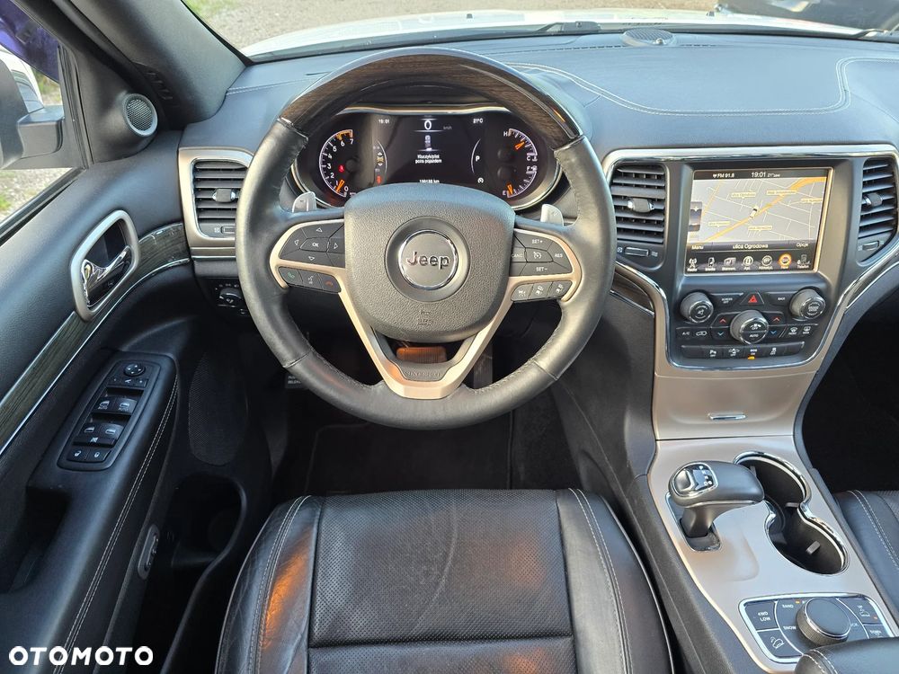 Jeep Grand Cherokee 5.7 V8 HEMI Summit - 23