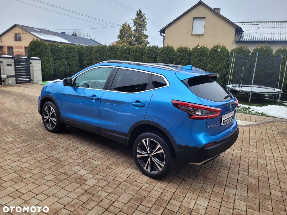 Nissan Qashqai 1.3 DIG-T N-CONNECTA - 11