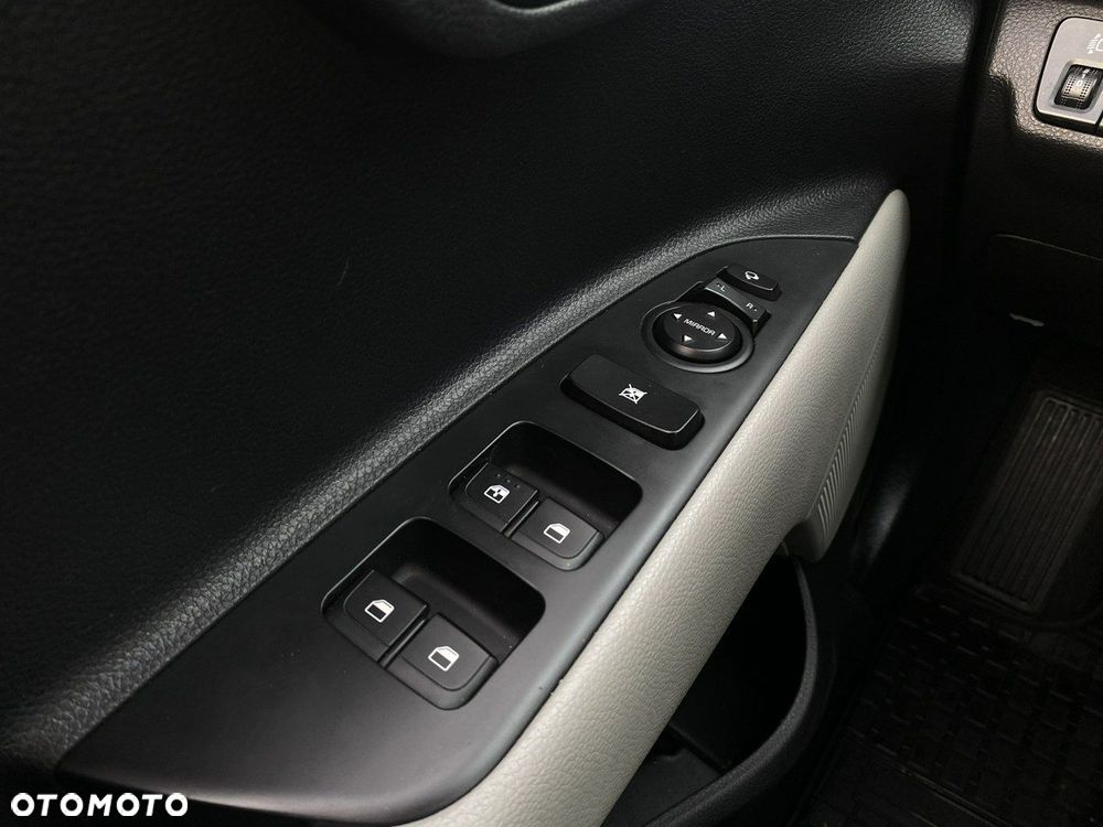 Kia Stonic 1.0 T-GDI L - 20