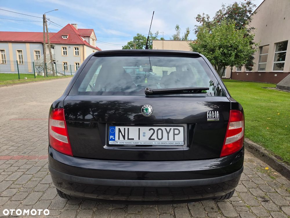 Skoda Fabia 1.4 16V Sport - 5
