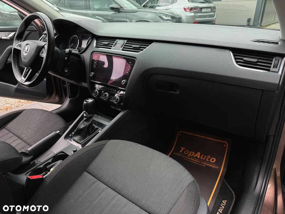 Skoda Octavia 1.5 TSI ACT Style DSG - 12