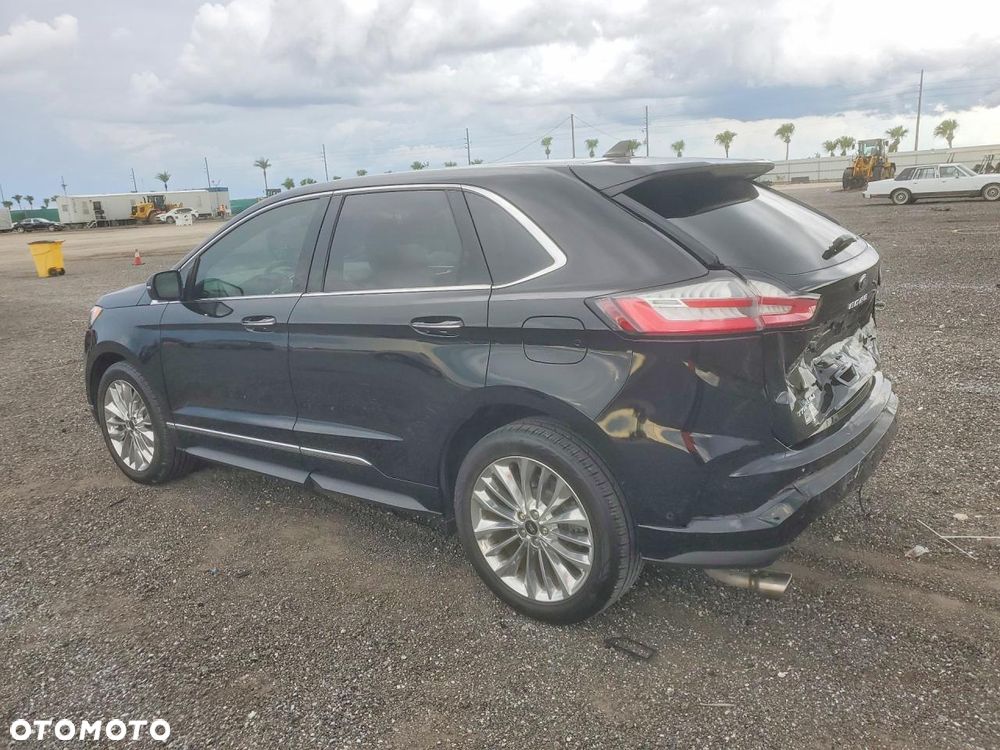 Ford Edge - 4