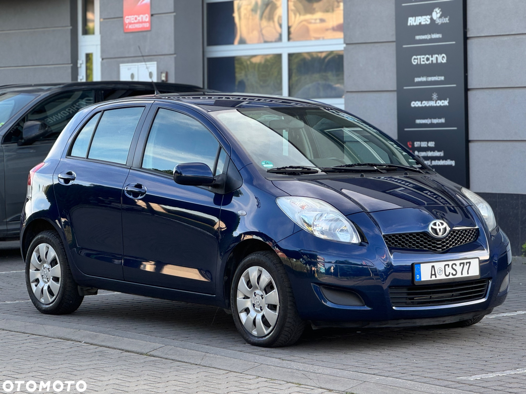 Toyota Yaris 1.0 VVT-i Cool Edition - 2