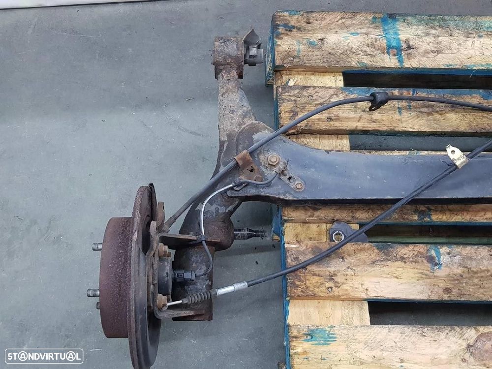 CHARRIOT TRASEIRO TOYOTA COROLLA 2004 -4210102130 - 3