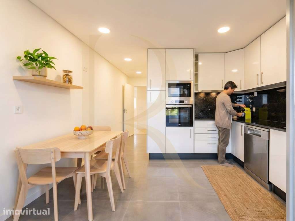 Apartamento T3 duplex com parqueamento e arrecadação com condomínio... - Grande imagem: 3/25