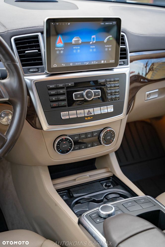 Mercedes-Benz GL - 19