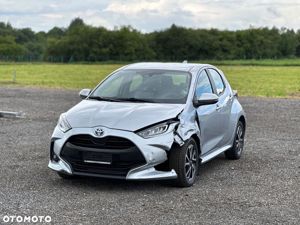 Toyota Yaris - 4
