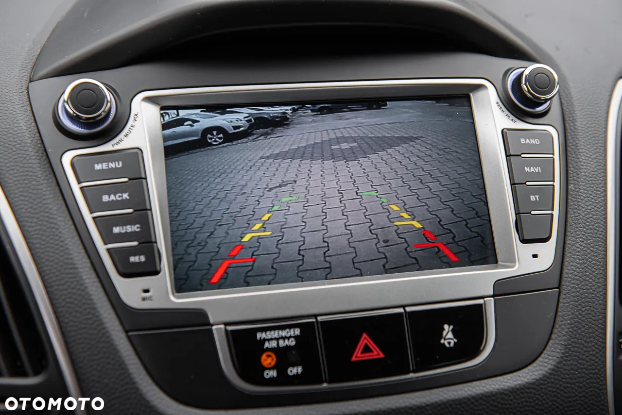 Hyundai ix35 2.0 2WD Automatik Style - 25