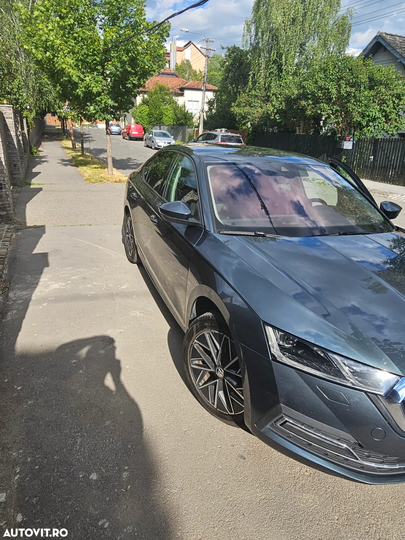 Skoda Octavia 2.0 TDI DSG Style - 3