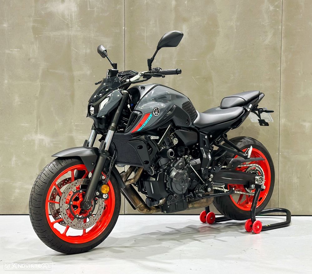 Yamaha MT-07 - 1