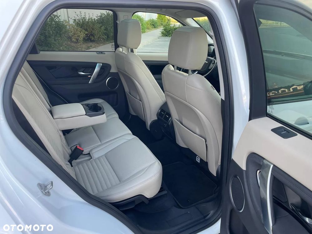 Land Rover Discovery Sport ver-2-0-p200-mhev-hse - 20