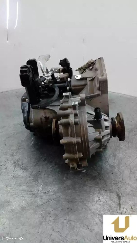 CAIXA VELOCIDADES SKODA FABIA II 2011 -KFK - 2