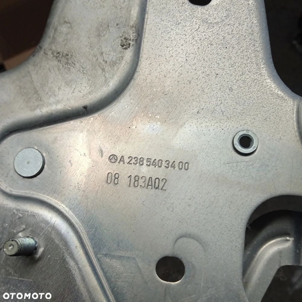 Uchwyt A2285403400 - 2