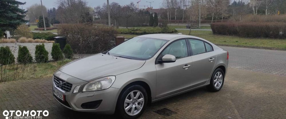 Volvo S60 - 4