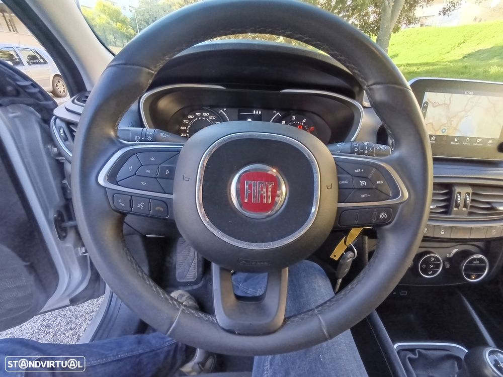 Fiat Tipo 1.3 M-Jet Lounge Tech - 19