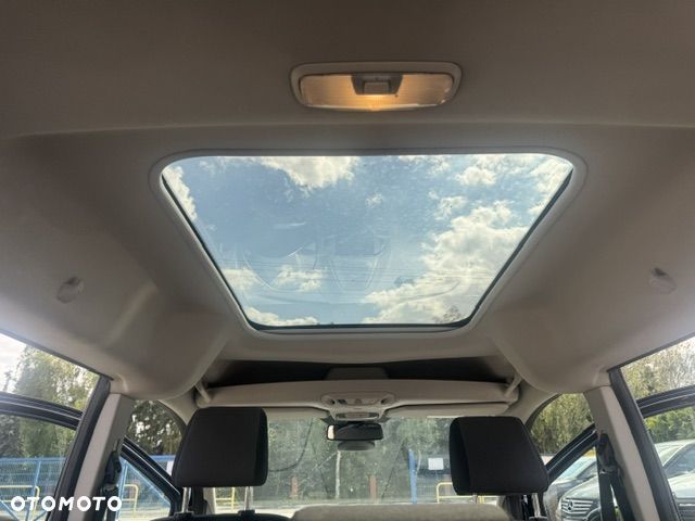 Ford Tourneo Connect - 17