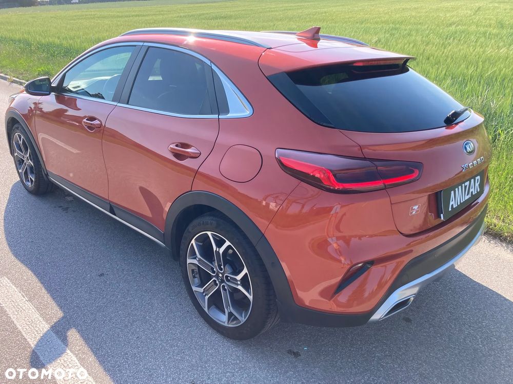 Kia XCeed 1.5 T-GDI Business Line DCT - 13