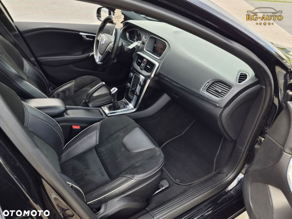 Volvo V40 - 19