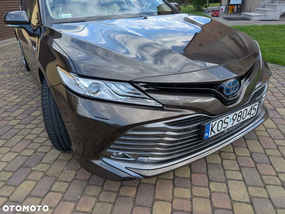 Toyota Camry 2.5 Hybrid Executive CVT - 3