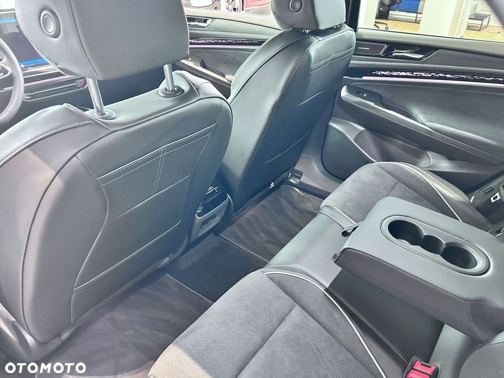 Volkswagen ID.7 - 10