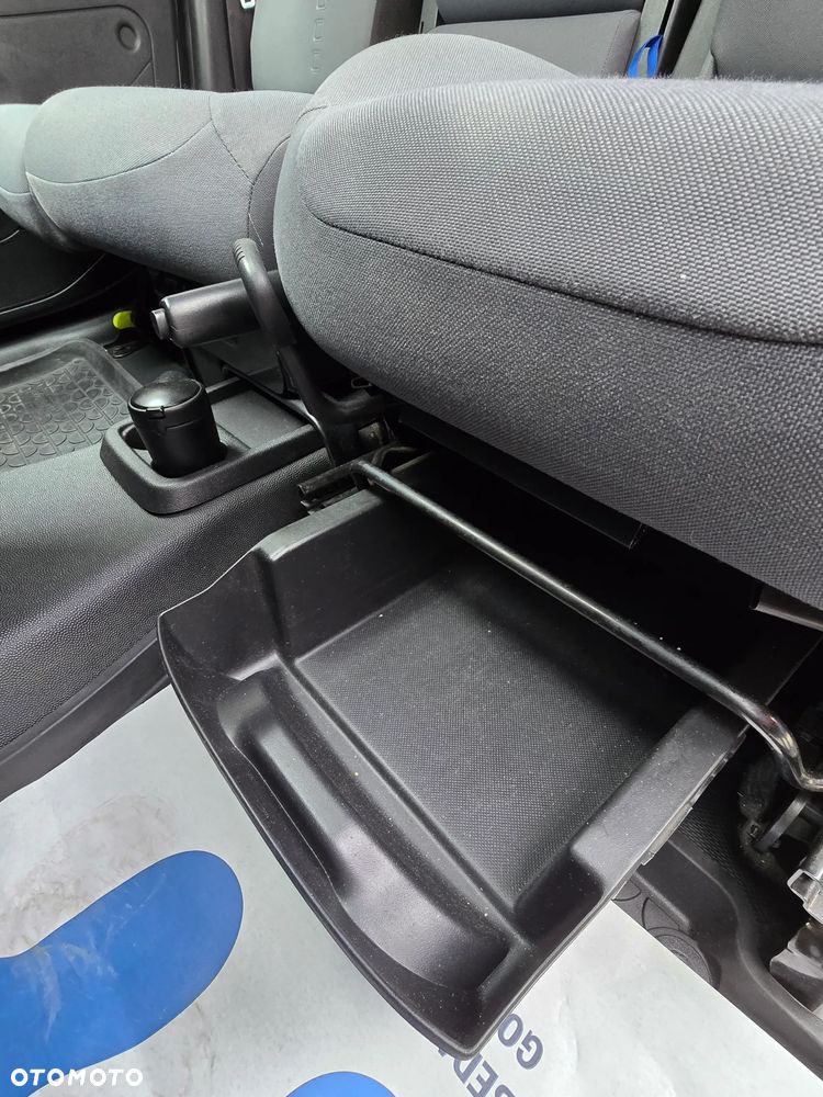 Citroën BERLINGO - 29