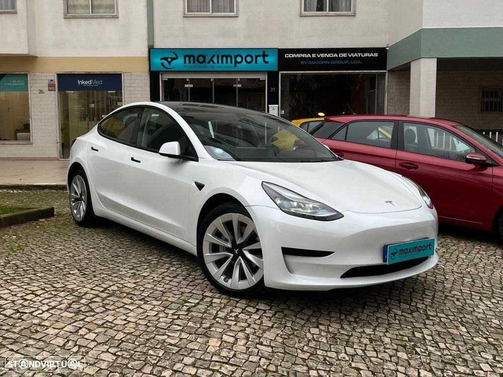 Tesla Model 3 Standard Range Plus RWD - 1