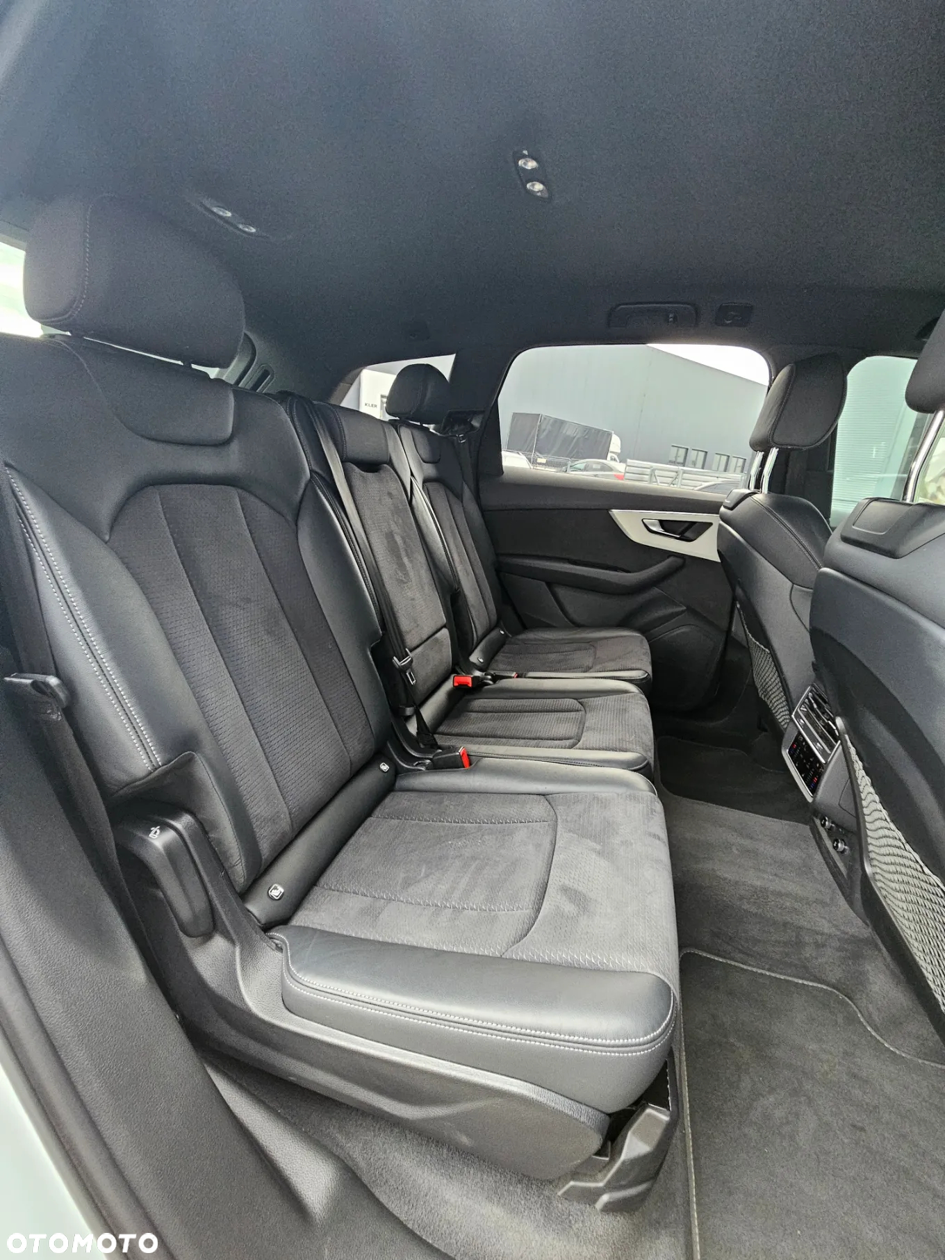 Audi Q7 - 36