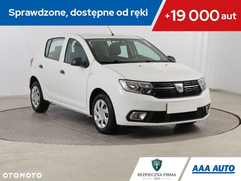 Dacia Sandero - 1