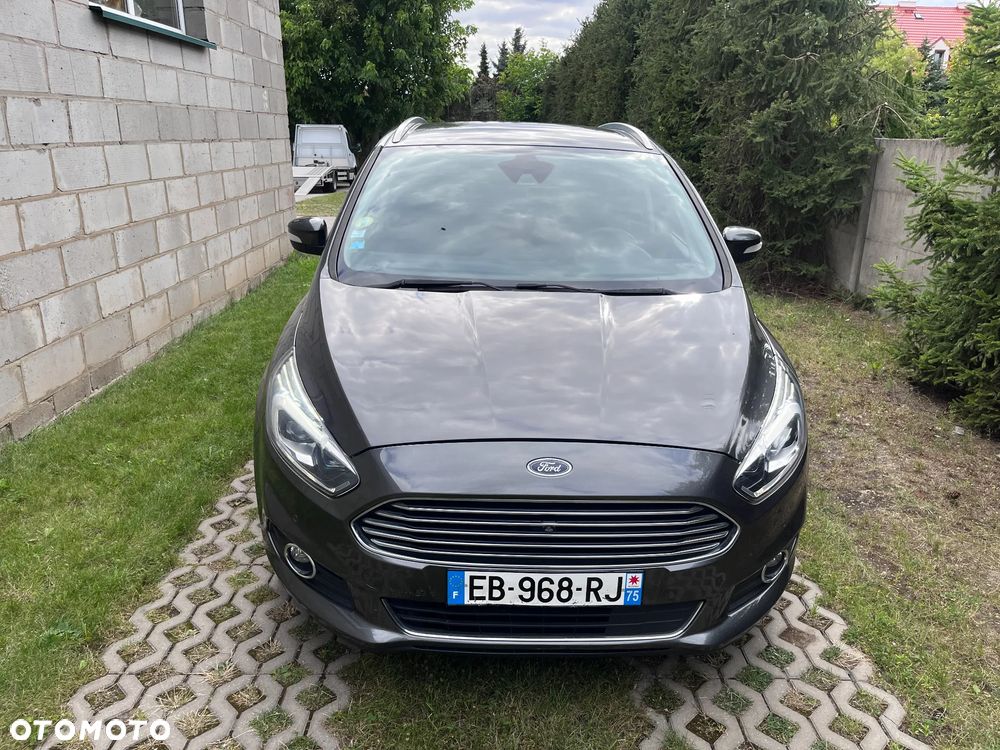 Ford S-Max 2.0 TDCi Bi-Turbo Titanium PowerShift - 25