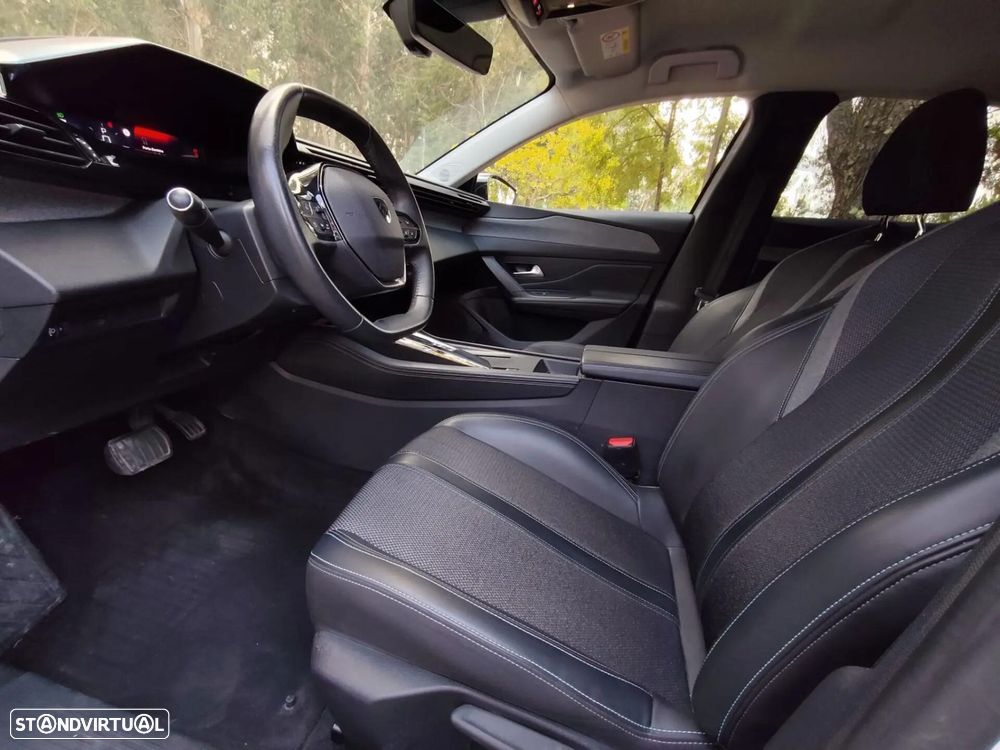 Peugeot 308 1.2 PureTech Allure EAT8 - 10