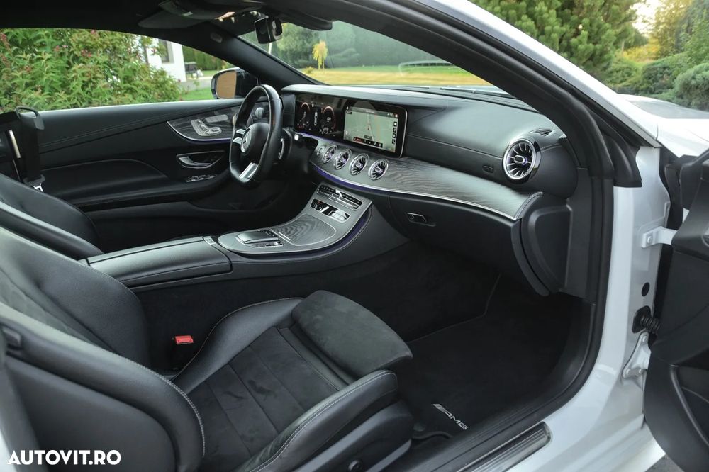 Mercedes-Benz E 220 d 4MATIC - 25