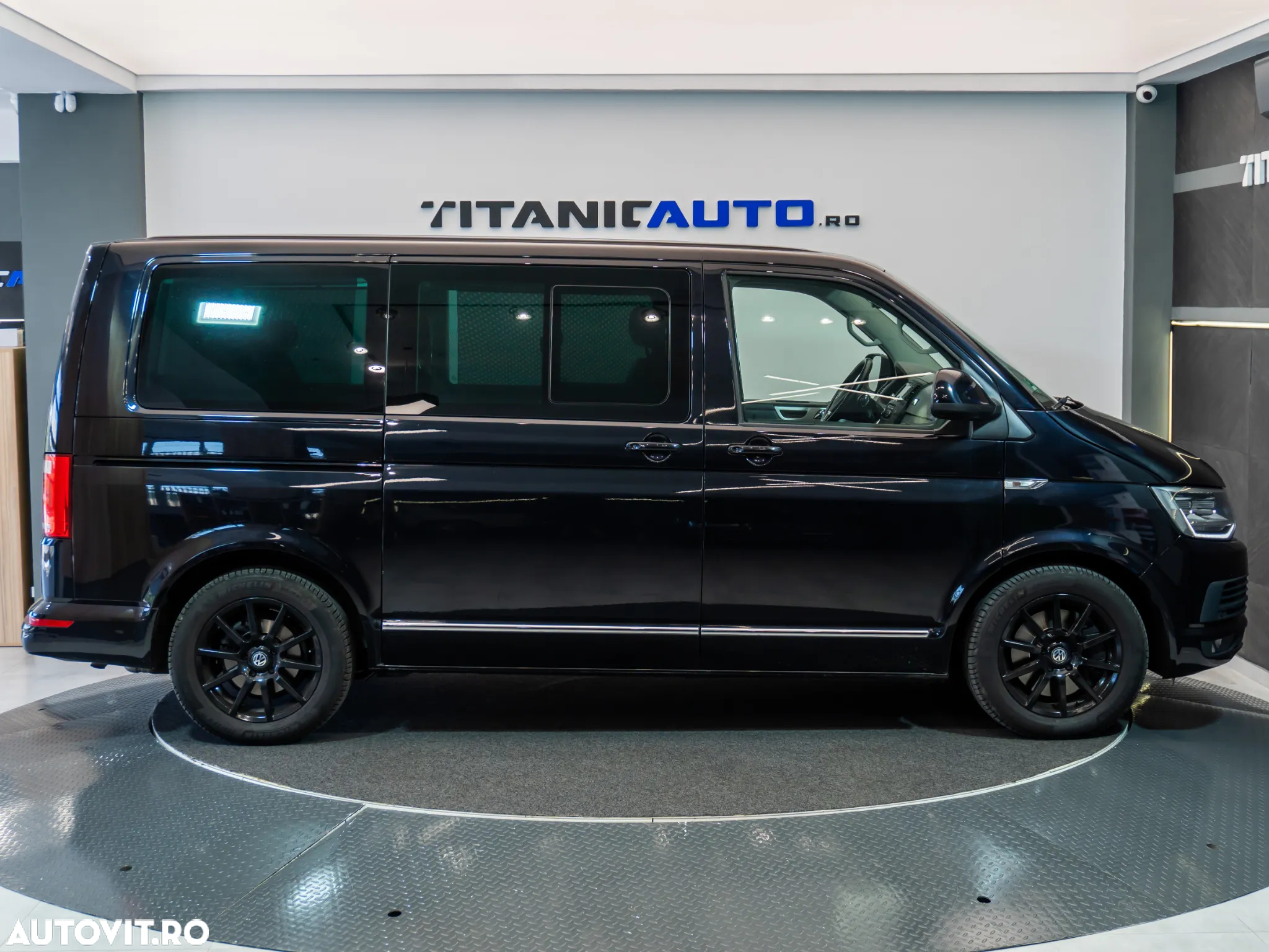 Volkswagen Transporter Multivan DSG 4MOTION Highline - 10